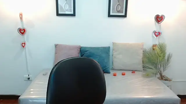 Evanss lx online show from 20, 2, 2026