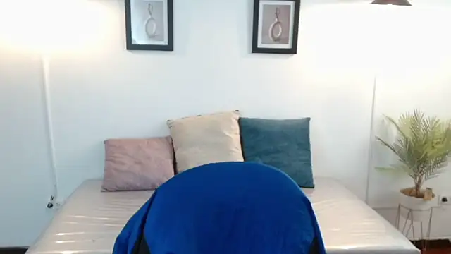 Evanss lx online show from 9, 4, 2026