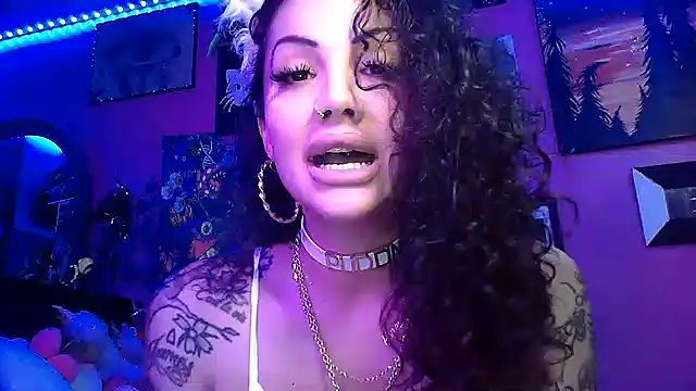 Av3ryyBe3 online show from 28, 10, 2025