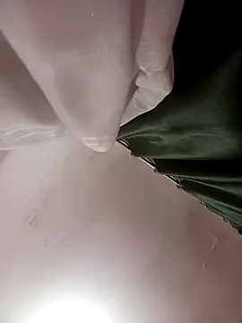 Lady 16 online show from 14, 12, 2025