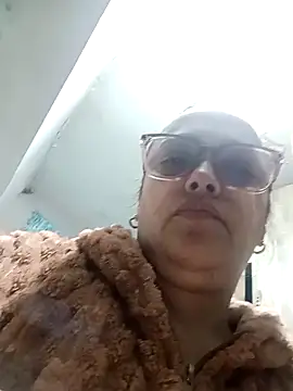 Lady 16 online show from 24, 9, 2025