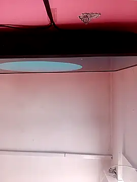 Lady 16 online show from 21, 9, 2025