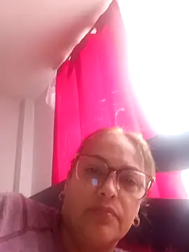 Lady 16 online show from 3, 12, 2025