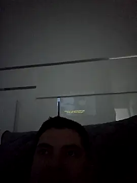 Snapshot of lucho8690 chatting on 21, 9, 2025 lucho8690 online show from 21, 9, 2025