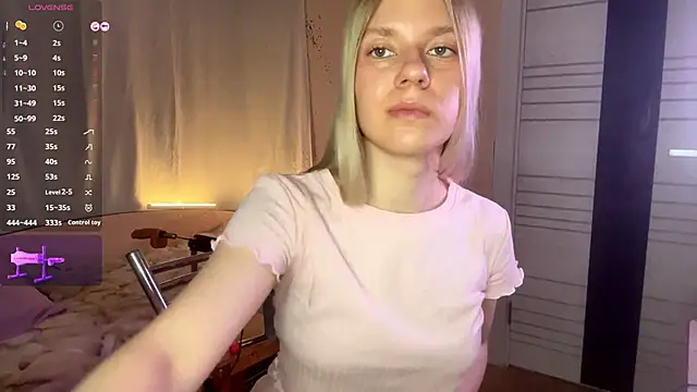 MaryjaneSpider online show from 21, 11, 2025