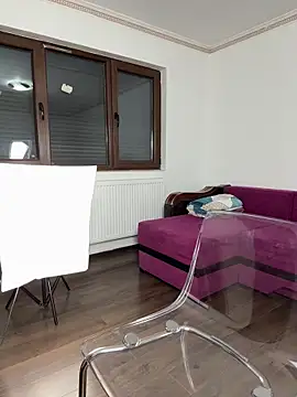 MiaKiittyy online show from 30, 10, 2025