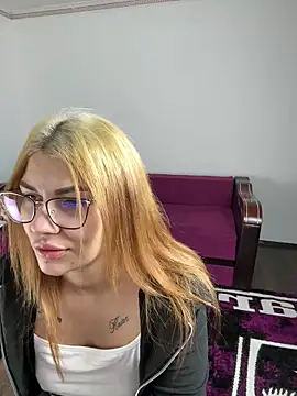 MiaKiittyy online show from 16, 11, 2025