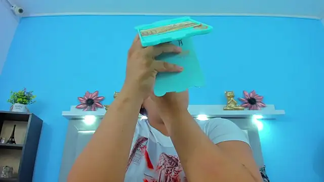 neferet opal online show from 20, 12, 2025