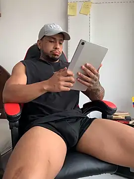 DeimonOficial online show from 17, 9, 2025