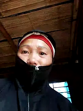 PhamPm70 online show from 15, 11, 2025