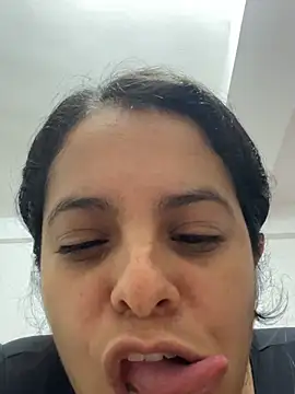 Snapshot of Moon-Lice chatting on 8, 4, 2026 Moon-Lice online show from 8, 4, 2026