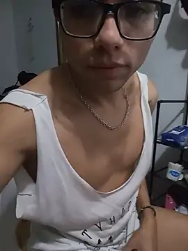 Naughty Boy13 online show from 29, 5, 2026