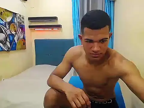 Black hugecock online show from 8, 11, 2025