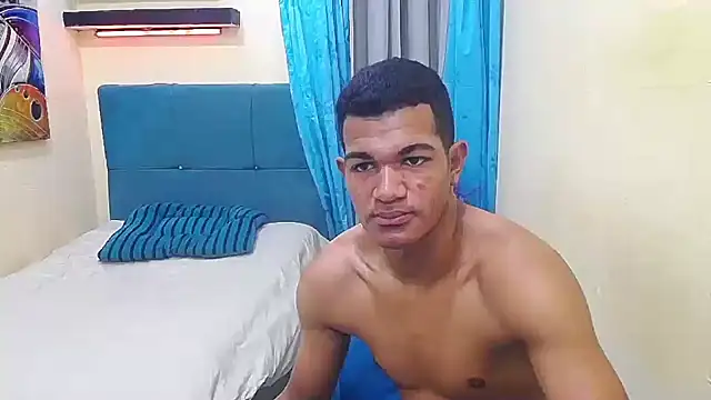 Black hugecock online show from 15, 11, 2025