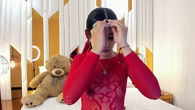 Snapshot of ValeriaPrado chatting on 8, 11, 2025 ValeriaPrado online show from 8, 11, 2025