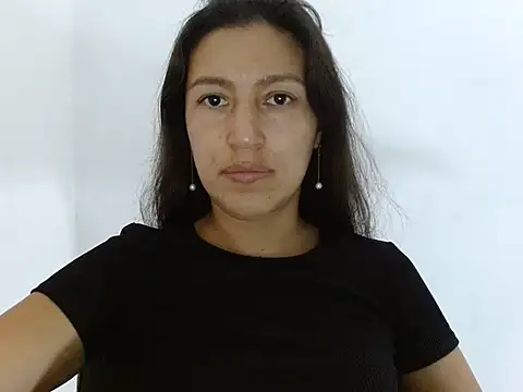 SarahFriendly online show from 15, 7, 2026
