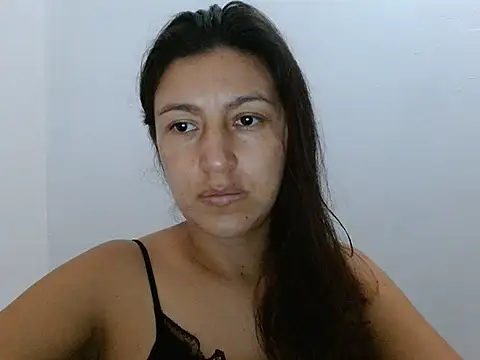SarahFriendly online show from 24, 7, 2026