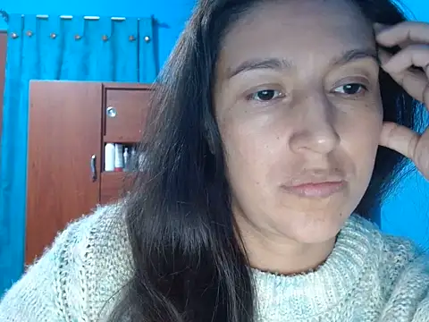 SarahFriendly online show from 30, 6, 2026