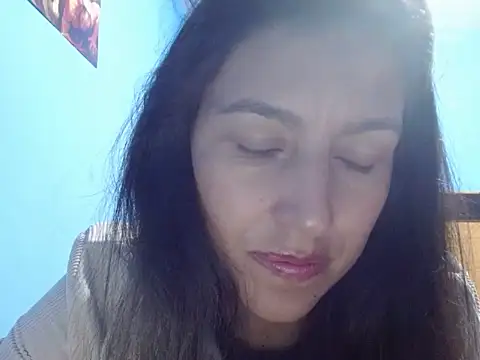 SarahFriendly online show from 23, 4, 2026