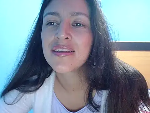 SarahFriendly online show from 5, 4, 2026