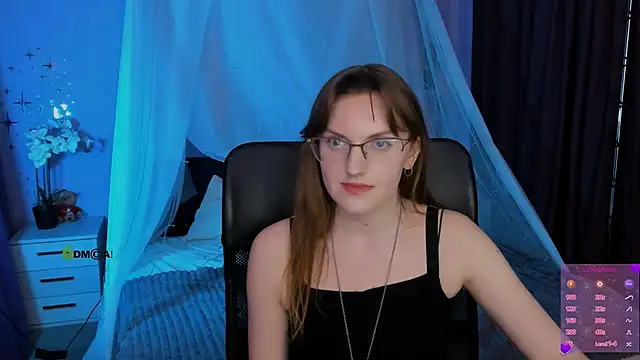 ava mystic  online show from 10, 4, 2026