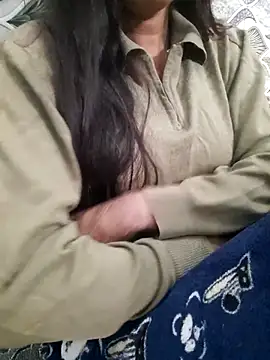 Aarti-kumri online show from 14, 11, 2025