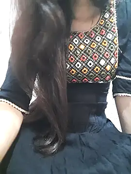 Aarti-kumri online show from 17, 4, 2026