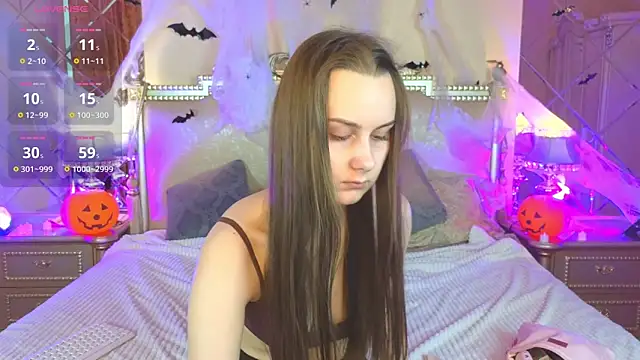 Kelly Cartier online show from 21, 10, 2025