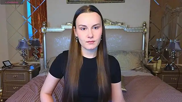 Snapshot of Kelly_Cartier chatting on 3, 2, 2026 Kelly Cartier online show from 3, 2, 2026