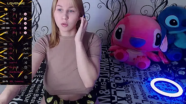 RoyAngela online show from 5, 10, 2025