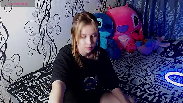 RoyAngela online show from 25, 9, 2025