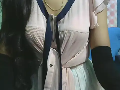 Snapshot of sheetal-sheetal95 chatting on 5, 10, 2025 sheetal-sheetal95 online show from 5, 10, 2025