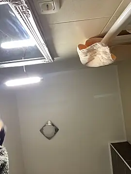 Lexi Storm online show from 18, 12, 2025