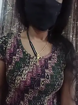 Snapshot of kavya-telugu84 chatting on 16, 6, 2026 kavya-telugu84 online show from 16, 6, 2026