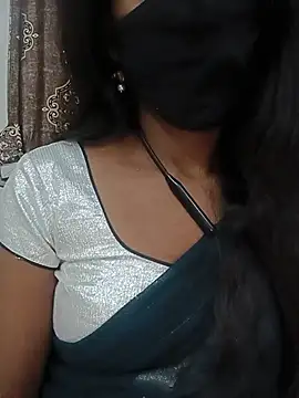Snapshot of kavya-telugu84 chatting on 7, 7, 2026 kavya-telugu84 online show from 7, 7, 2026