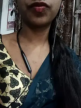 Snapshot of kavya-telugu84 chatting on 18, 1, 2026 kavya-telugu84 online show from 18, 1, 2026