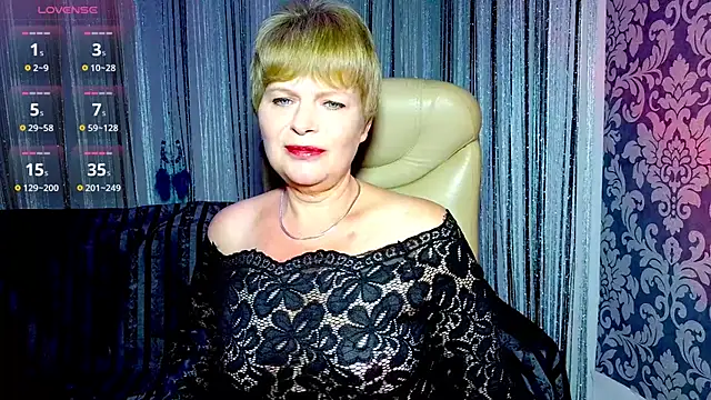 Snapshot of Tess_Terners chatting on 22, 9, 2025 Tess Terners online show from 22, 9, 2025