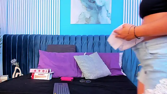 ariannaliss online show from 16, 12, 2025