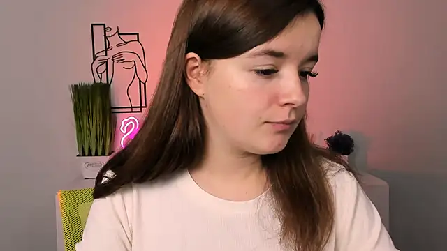 nika-still online show from 10, 10, 2025