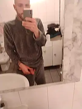 Baldassarre1990 online show from 30, 11, 2025