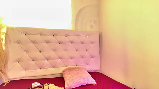 Snapshot of tatixxxvega chatting on 19, 2, 2026 tatixxxvega online show from 19, 2, 2026