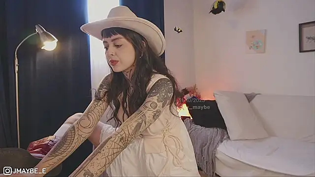 janne maybe online show from 31, 10, 2025