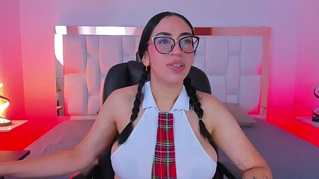 Camille Juicy online show from 26, 9, 2025