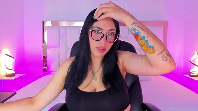 Camille Juicy online show from 12, 9, 2025