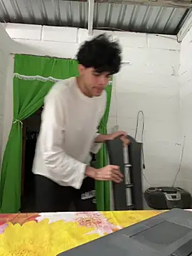 Axel-Mejia online show from 19, 3, 2026