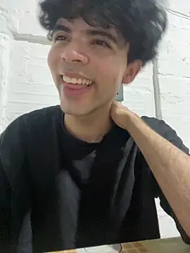 Axel-Mejia online show from 27, 5, 2026