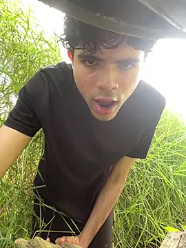 Axel-Mejia online show from 15, 10, 2025