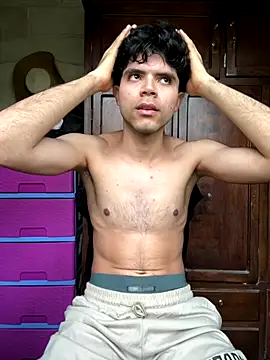 Axel-Mejia online show from 13, 11, 2025