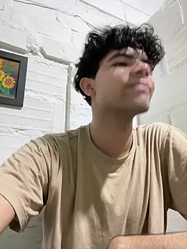 Axel-Mejia online show from 10, 4, 2026