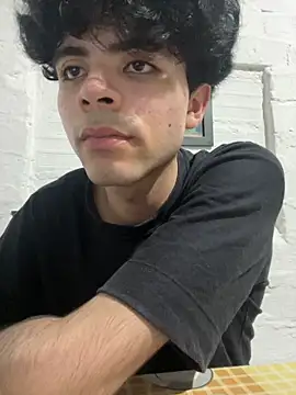 Axel-Mejia online show from 27, 5, 2026